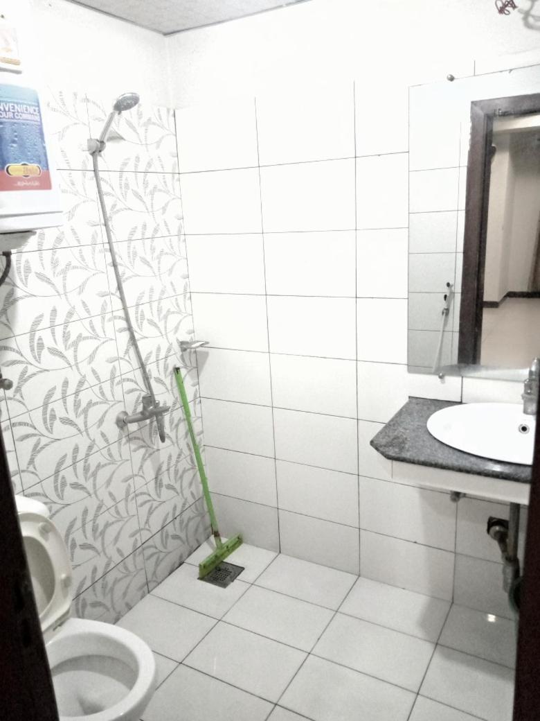 רוואלפינדי Comfortable Rental Apartments In Bahria Town חדר תמונה