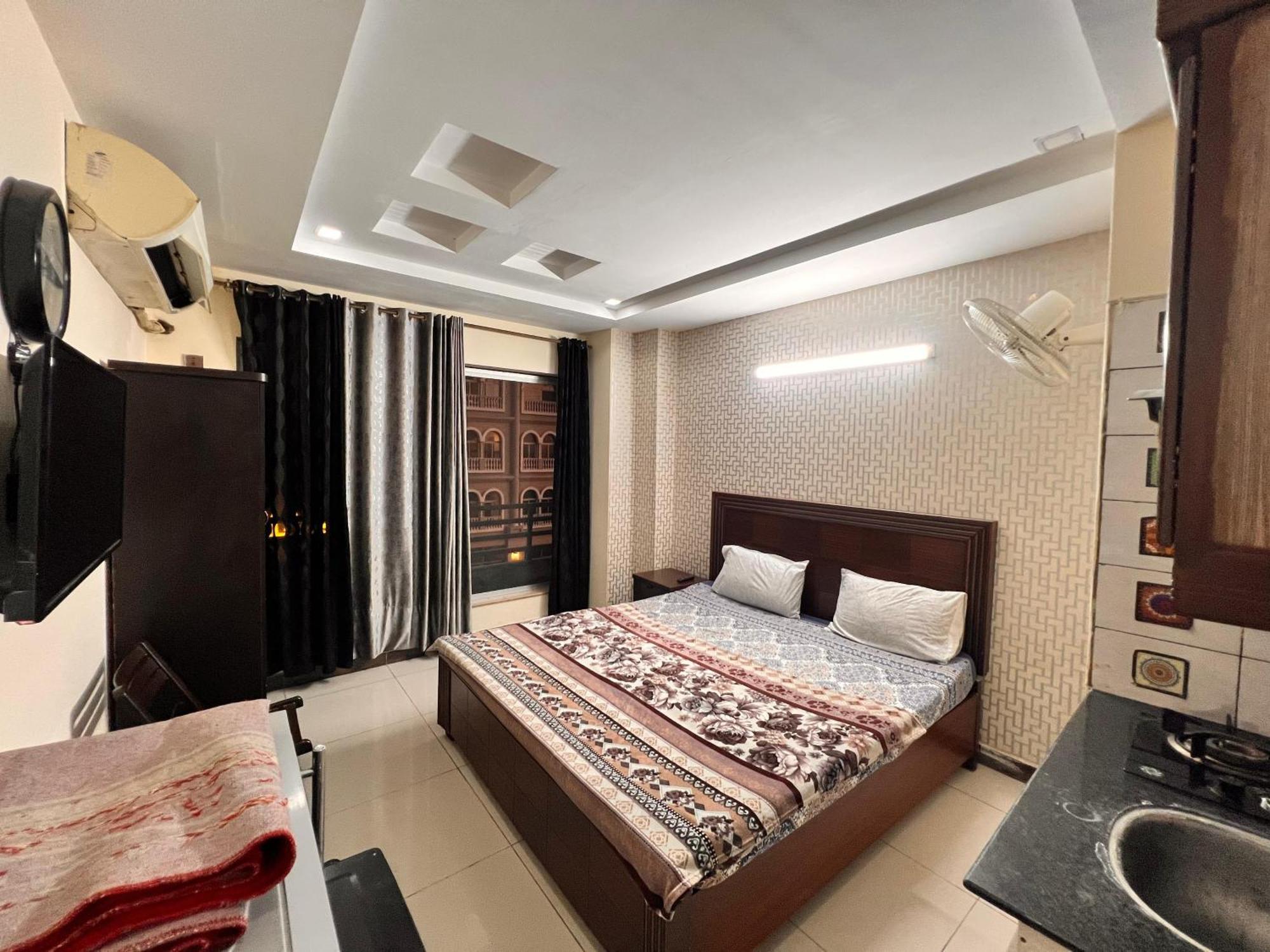 רוואלפינדי Comfortable Rental Apartments In Bahria Town חדר תמונה