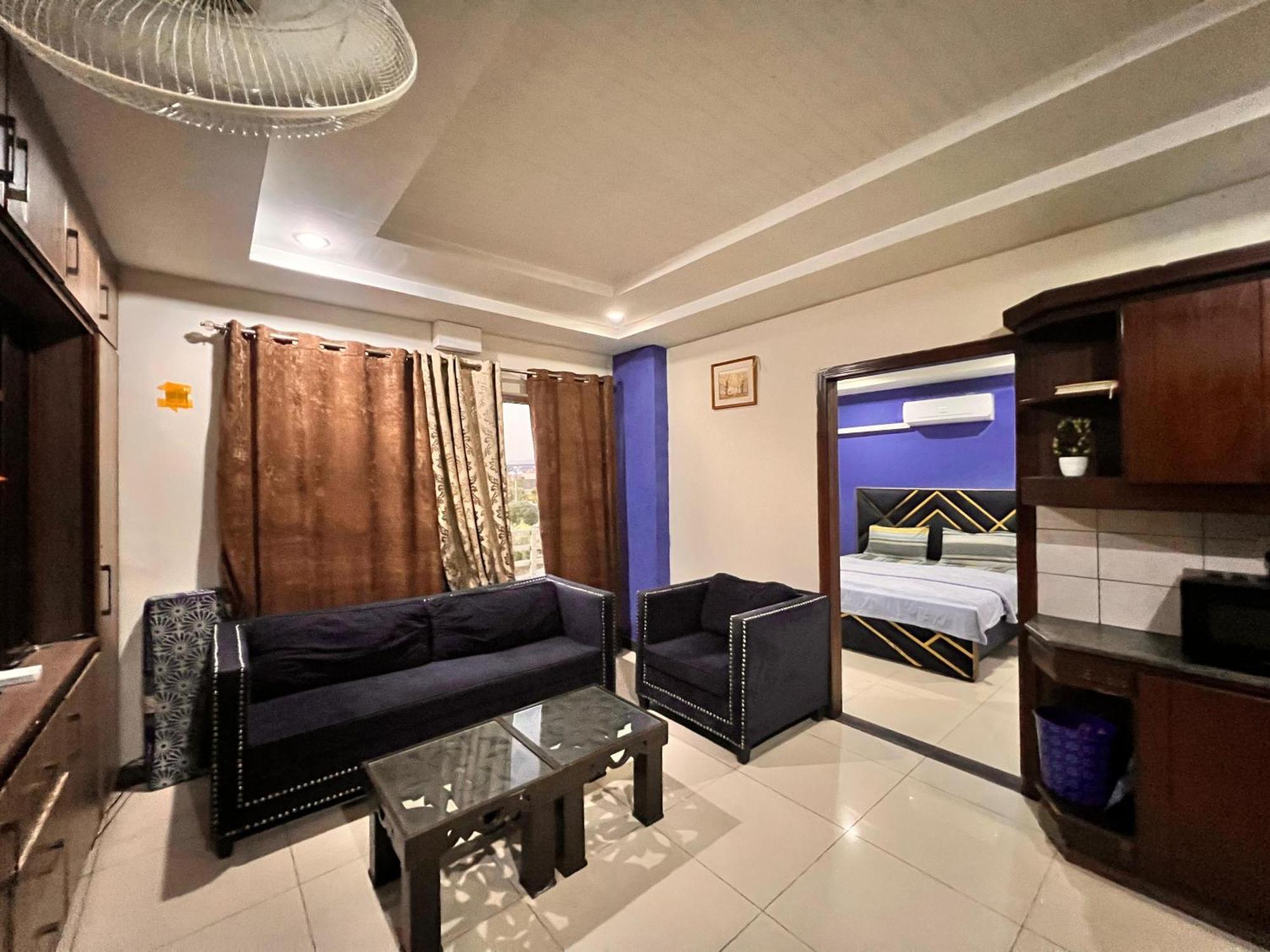 רוואלפינדי Comfortable Rental Apartments In Bahria Town מראה חיצוני תמונה