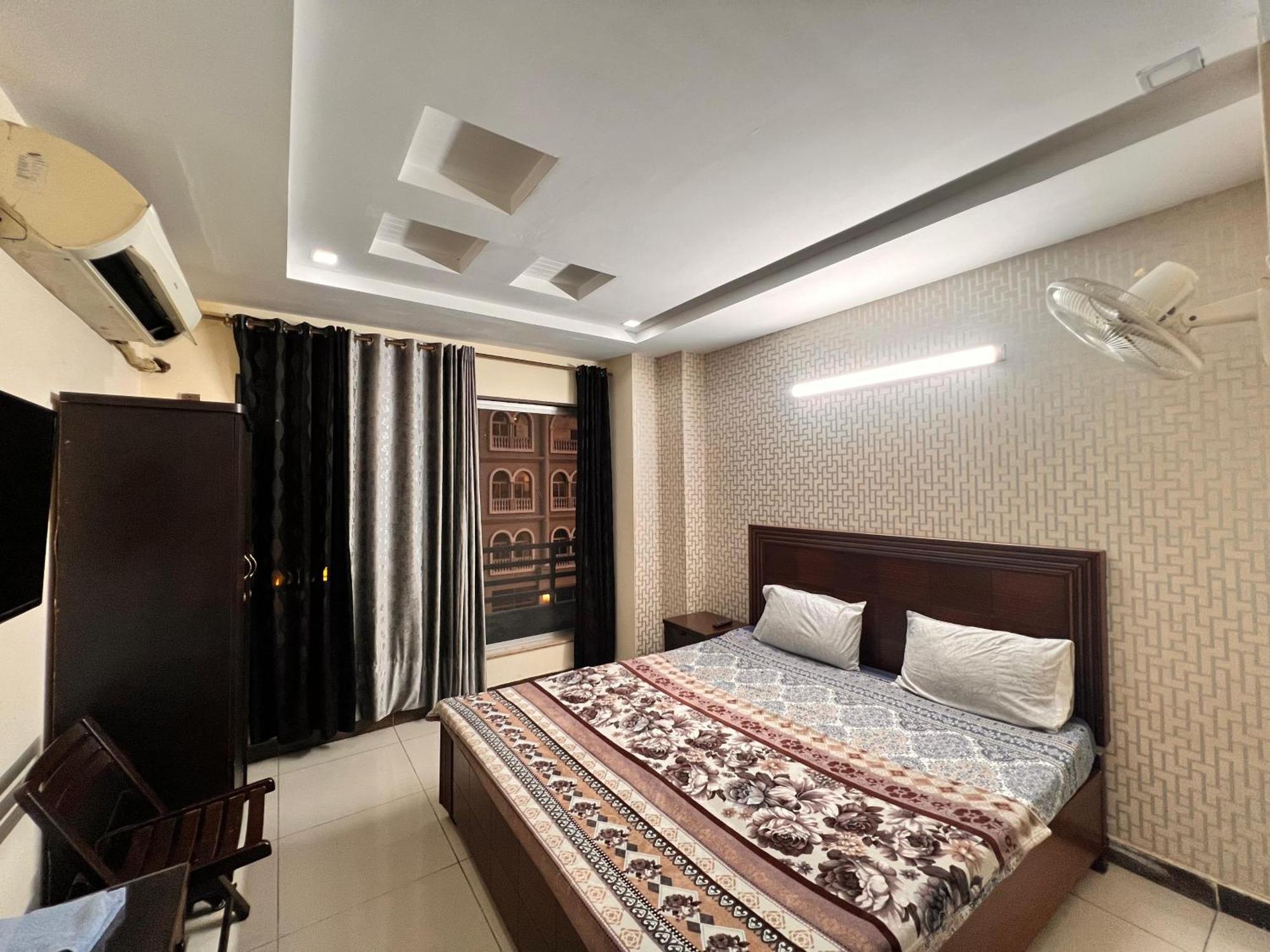 רוואלפינדי Comfortable Rental Apartments In Bahria Town מראה חיצוני תמונה