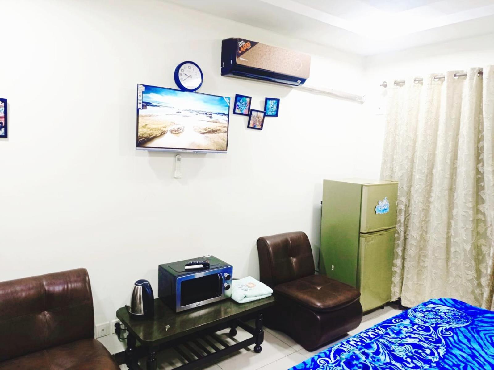 רוואלפינדי Comfortable Rental Apartments In Bahria Town מראה חיצוני תמונה